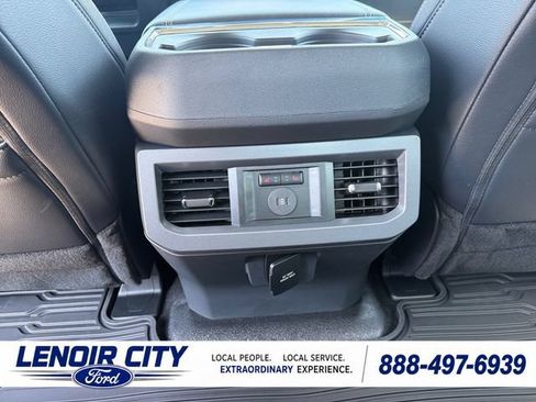 Used 2026 Ford F350 Lariat w/ Lariat Premium Package AWD/4WD image 14