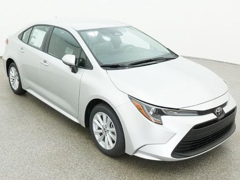New 2026 Toyota Corolla LE FWD image 13