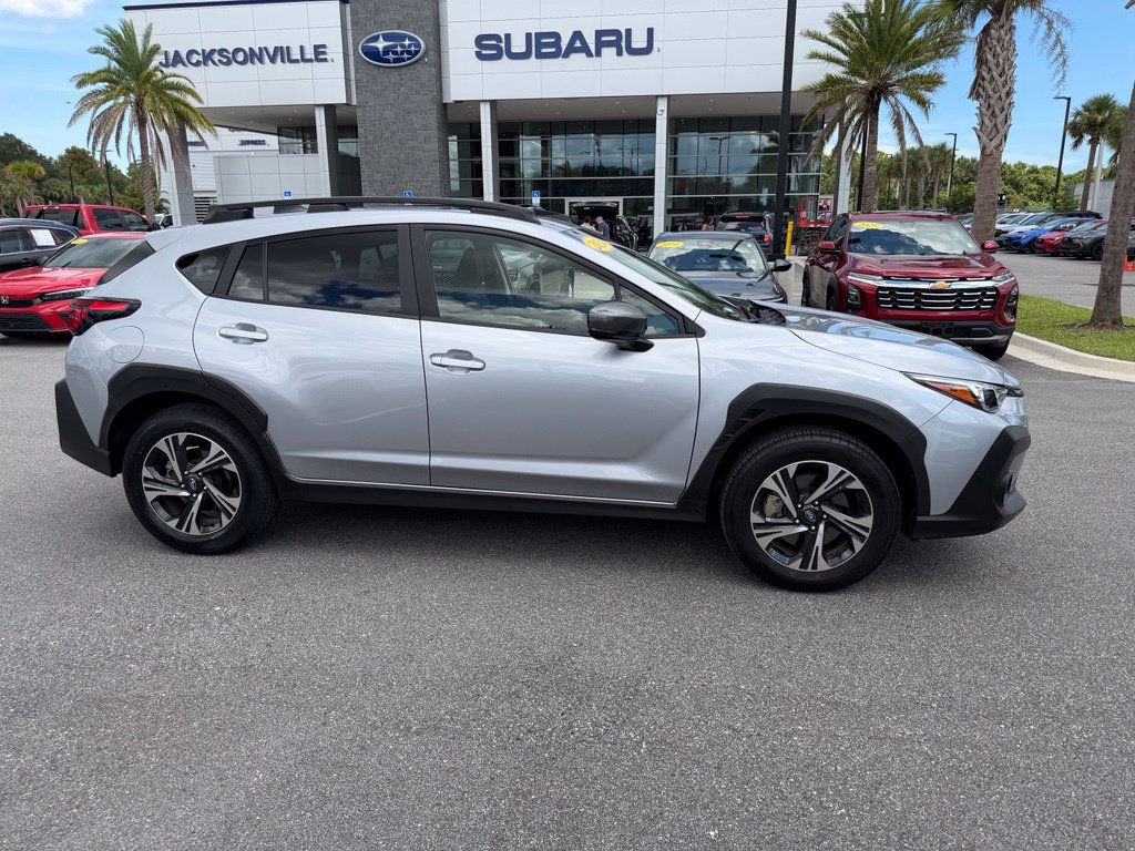 Used 2024 Subaru Crosstrek 2.0i Premium AWD/4WD image 2