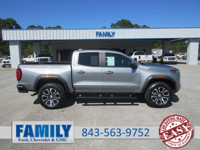 Used 2023 GMC Canyon AT4 AWD/4WD image 1