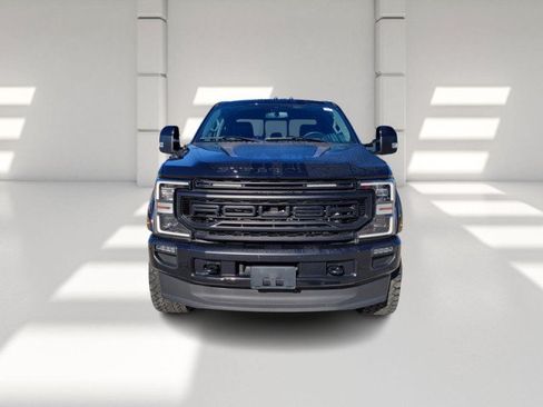 Used 2021 Ford F250 Lariat AWD/4WD image 2