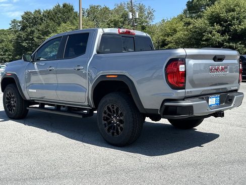 New 2026 GMC Canyon Elevation w/ Convenience Package image 27