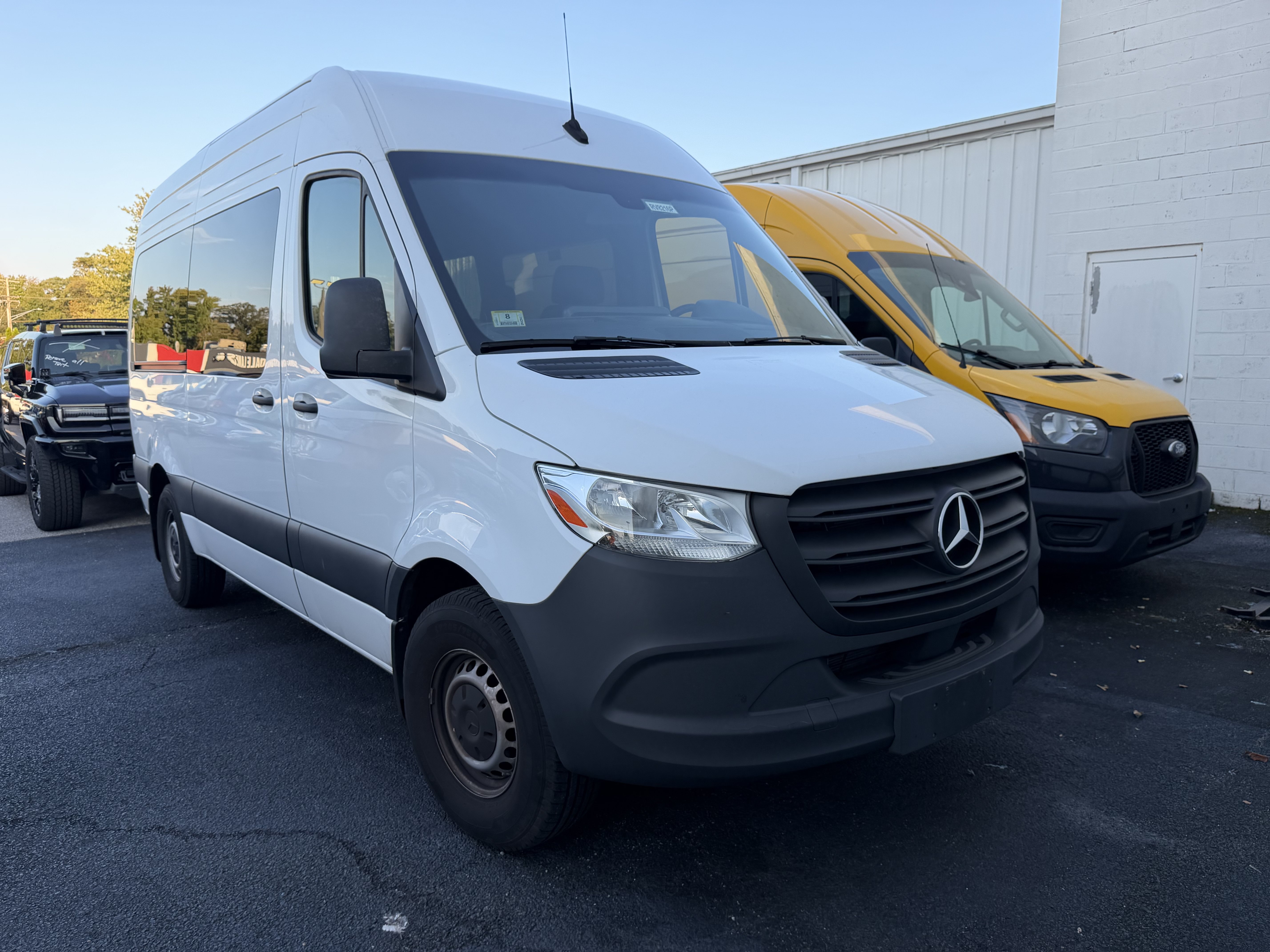 Used 2024 Mercedes-Benz Sprinter 2500 image 5
