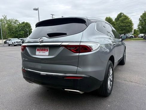 Used 2023 Buick Enclave Essence AWD/4WD image 5