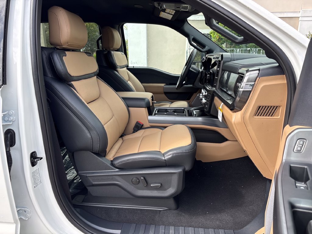 New 2027 Ford F450 Lariat w/ Lariat Ultimate Package AWD/4WD image 5