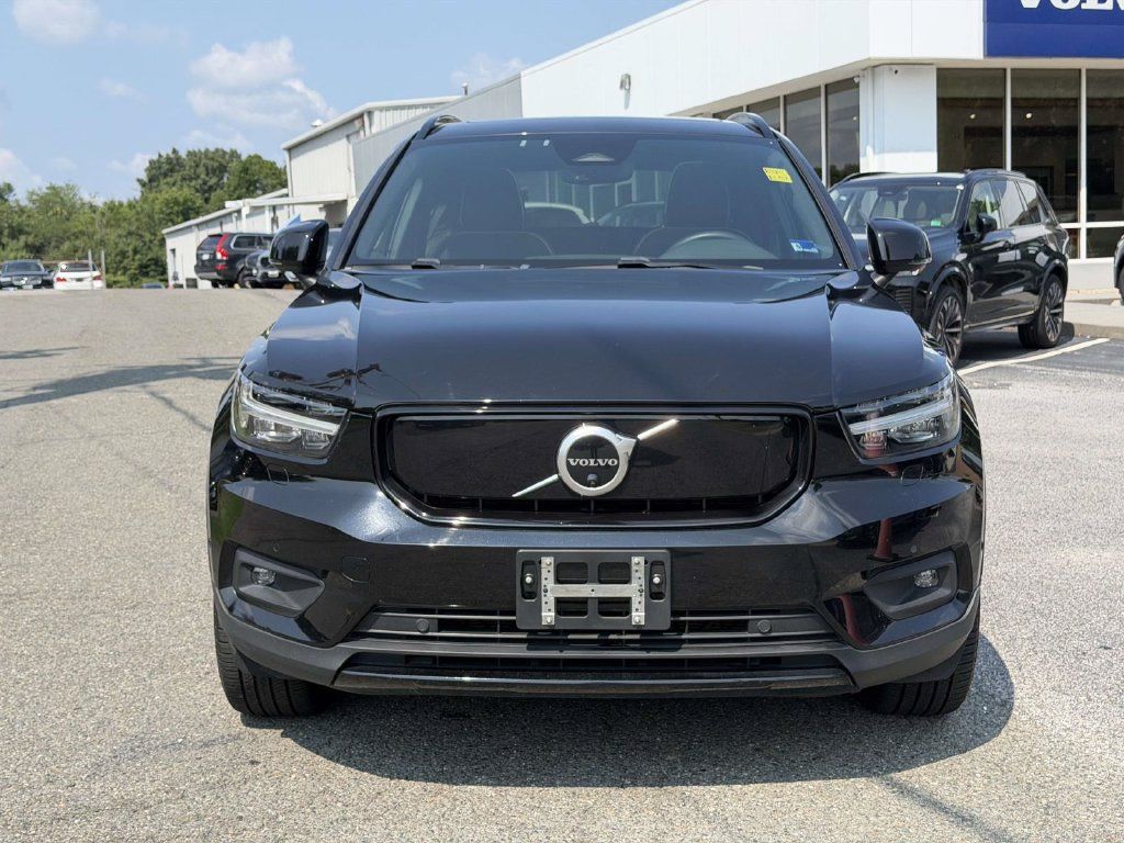 Used 2022 Volvo XC40 P8 Recharge Ultimate AWD/4WD image 23