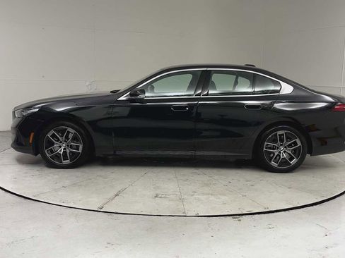 Used 2026 BMW 540i xDrive w/ Executive Package AWD/4WD image 5