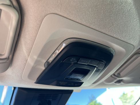 Used 2025 Toyota Corolla LE FWD image 29