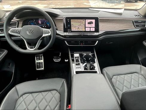 New 2026 Volkswagen Atlas SEL Premium R-Line AWD/4WD image 3