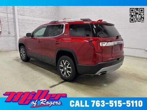 Used 2023 GMC Acadia SLE w/ Driver Convenience Package image 5