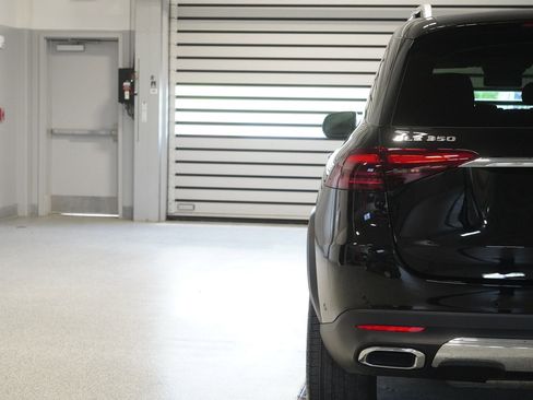 Used 2026 Mercedes-Benz GLE 350 4MATIC image 9