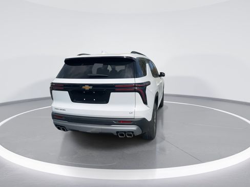 Used 2024 Chevrolet Traverse LT w/ LPO, Floor Liner Package image 8