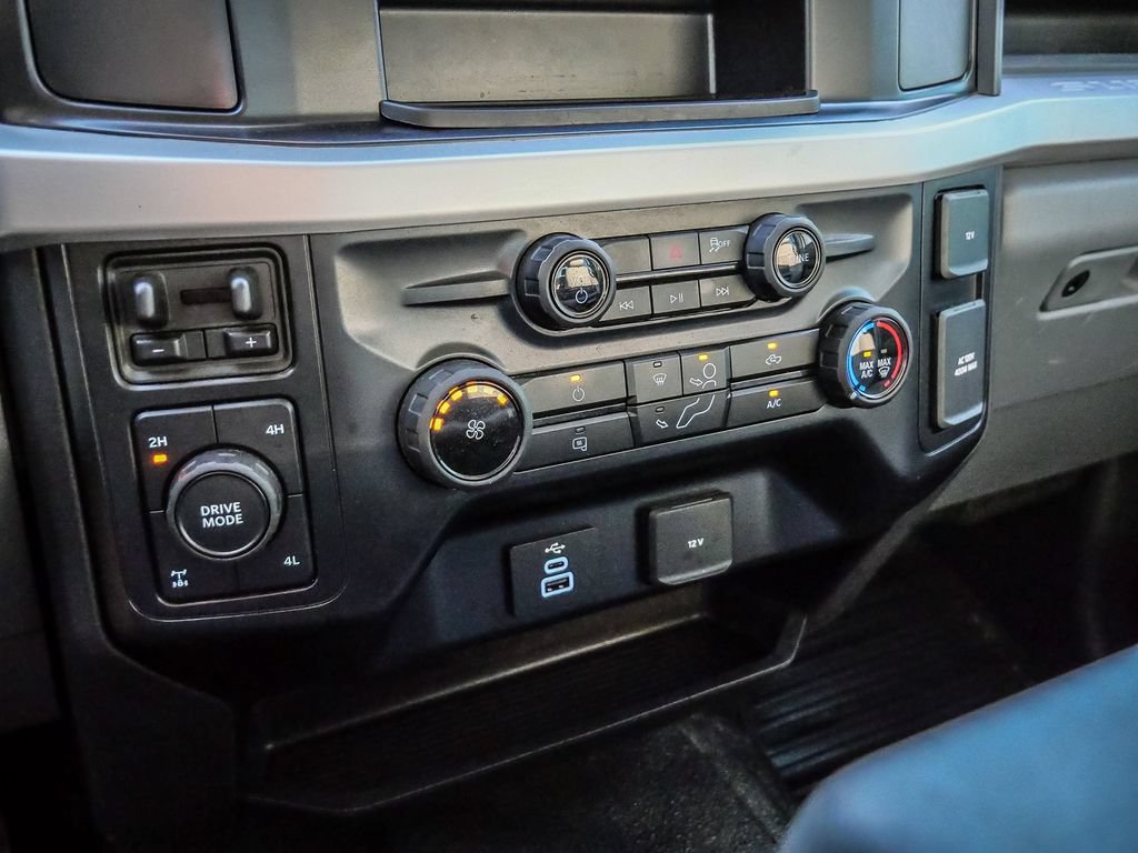 Used 2025 Ford F350 XL w/ XL Driver Assist Package AWD/4WD image 33