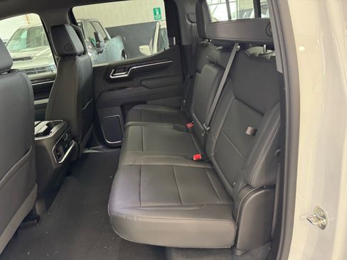 New 2026 GMC Sierra 1500 SLT w/ SLT Premium Plus Package AWD/4WD image 10