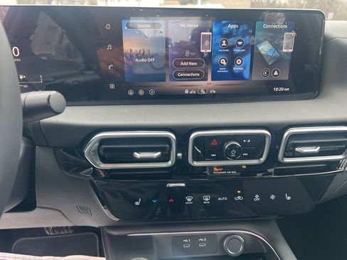 New 2026 Nissan Sentra SV w/ SV Convenience Package FWD image 49