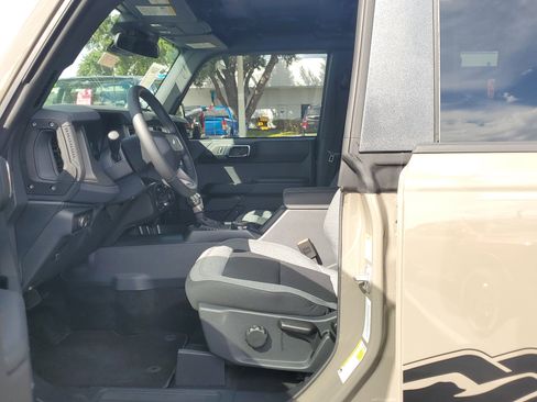 New 2025 Ford Bronco Big Bend image 16
