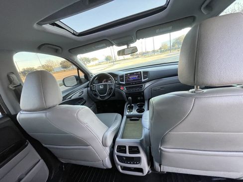 Used 2016 Honda Pilot EX-L image 11