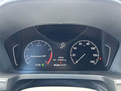 Used 2024 Honda Pilot EX-L image 10