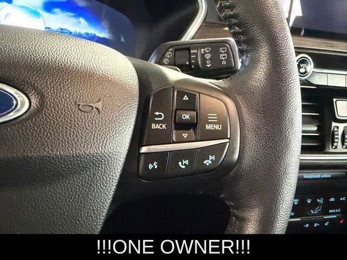 Used 2020 Ford Escape Titanium image 27