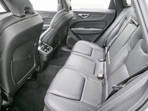 Certified 2023 Volvo XC60 B6 Ultimate image 22