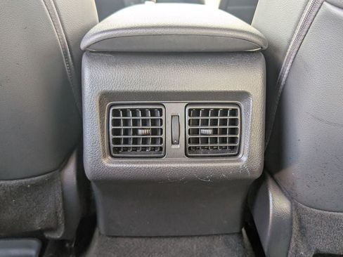 Used 2024 Toyota Camry SE w/ Audio Upgrade Package FWD image 31
