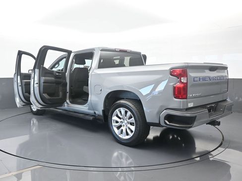 Used 2024 Chevrolet Silverado 1500 Custom image 77