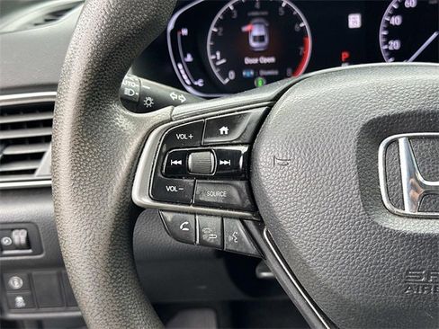 Used 2018 Honda Accord LX image 26