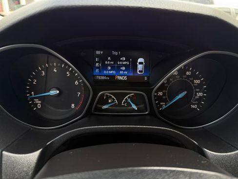 Used 2018 Ford Focus SEL FWD image 16