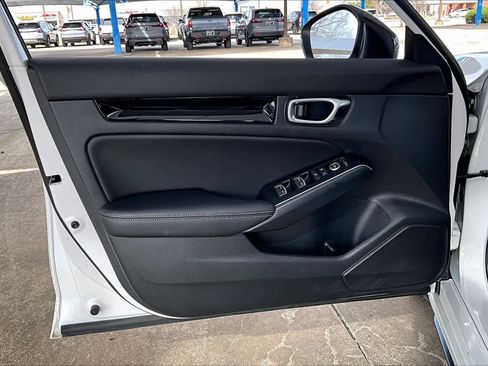 Certified 2025 Honda Civic Sport Touring image 21