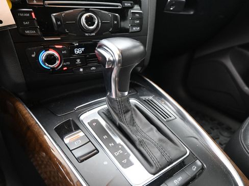 Used 2015 Audi Q5 2.0T Premium AWD/4WD image 29