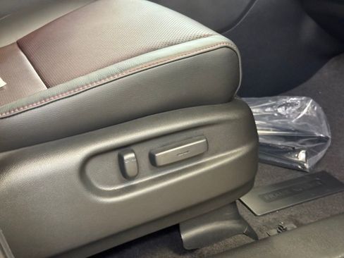 New 2026 Honda Ridgeline Black Edition image 29