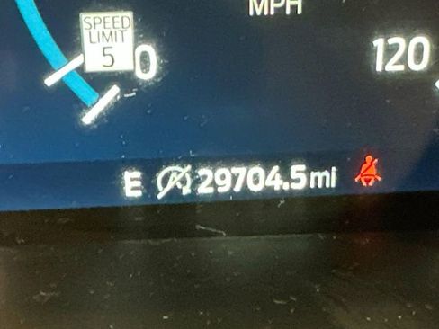 Used 2023 Ford F150 Lariat w/ Equipment Group 502A High image 17