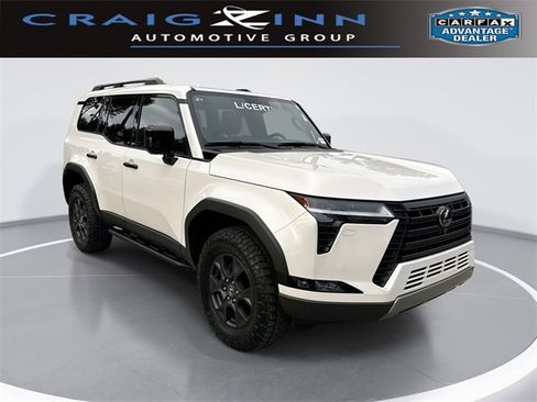 Used 2024 Lexus GX 550 image 1