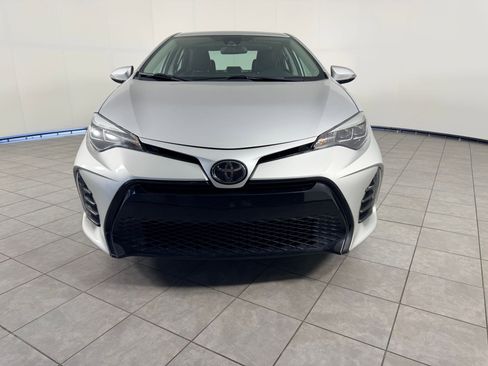 Used 2017 Toyota Corolla SE w/ SE Premium Package image 6