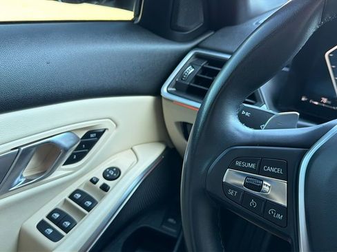 Used 2023 BMW 330i Sedan w/ Driving Assistance Package image 17