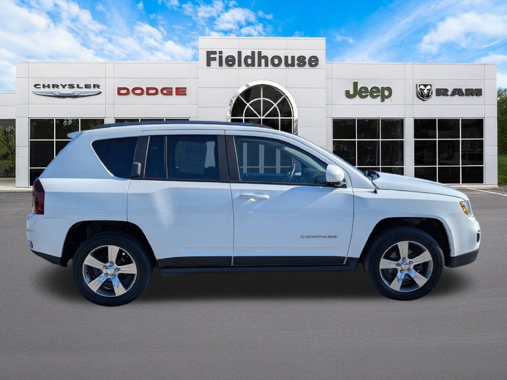 Used 2016 Jeep Compass High Altitude AWD/4WD image 7