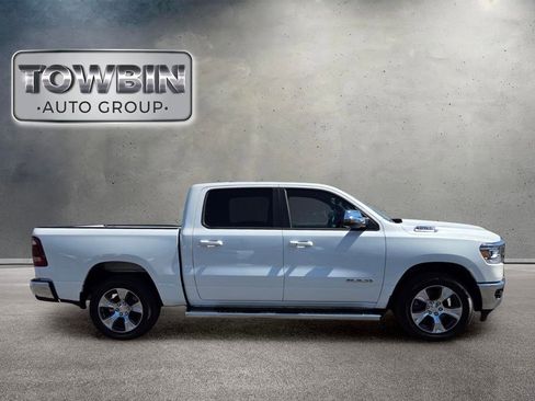 Used 2023 RAM 1500 Laramie AWD/4WD image 3