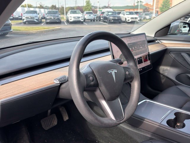 Used 2023 Tesla Model 3 Standard Range RWD image 14