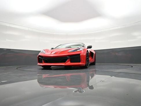 Used 2025 Chevrolet Corvette Z06 w/ Stealth Interior Trim Package image 29