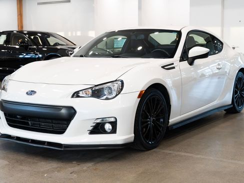 Used 2015 Subaru BRZ Limited image 1