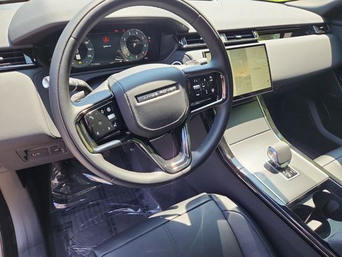 New 2026 Land Rover Range Rover Velar S image 15