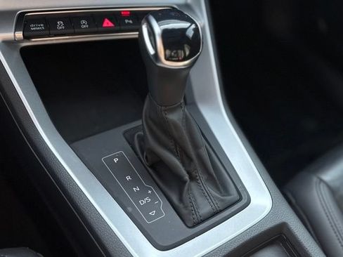 Used 2025 Audi Q3 2.0T Premium AWD/4WD image 26