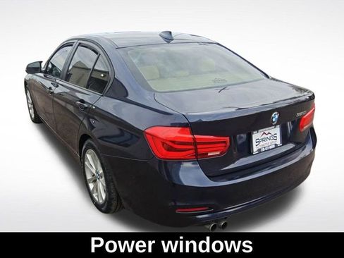 Used 2016 BMW 320i Sedan image 7