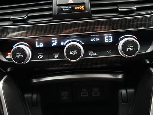 Used 2022 Honda Accord Sport image 32