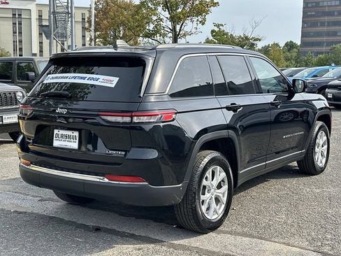Used 2023 Jeep Grand Cherokee Limited AWD/4WD image 3