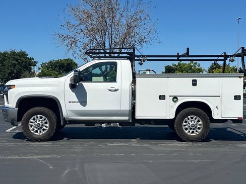 Used 2020 Chevrolet Silverado 2500 LT w/ Convenience Package AWD/4WD image 7