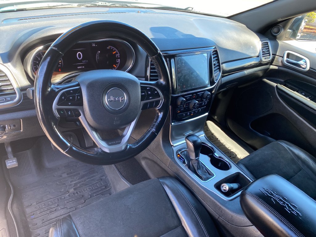 Used 2021 Jeep Grand Cherokee Laredo X RWD image 31