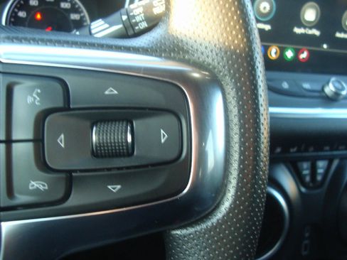 Used 2023 Chevrolet Blazer LT w/ Convenience Package image 12