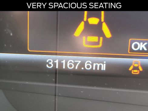 Certified 2017 Ford Fusion SE FWD image 25