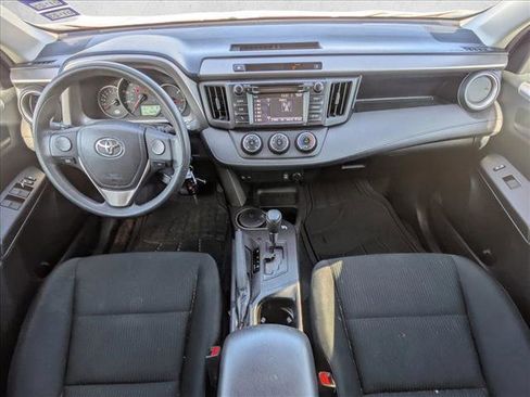 Used 2016 Toyota RAV4 LE image 17
